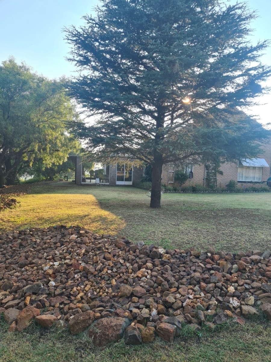 4 Bedroom Property for Sale in Deneysville Free State